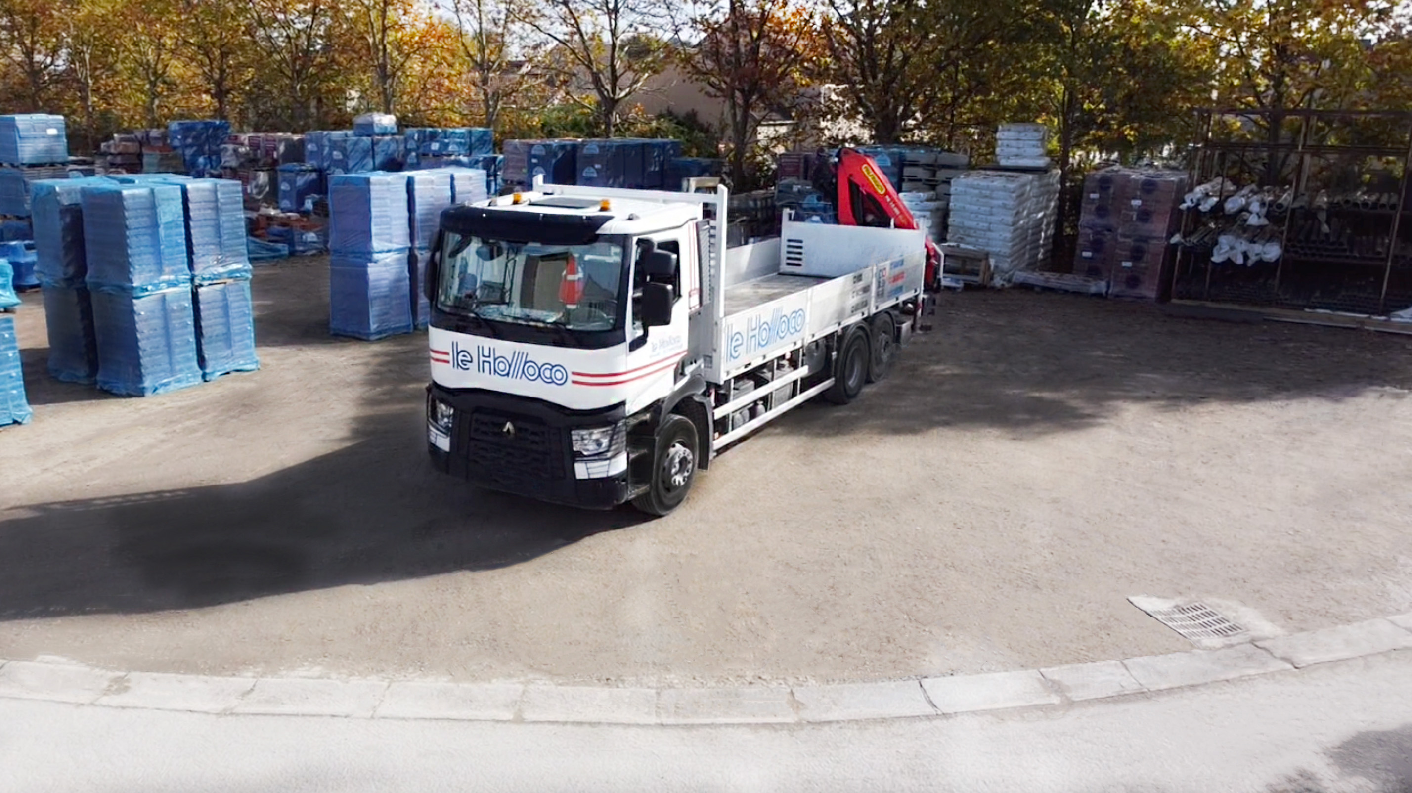 Camion grue arrière Le Holloco